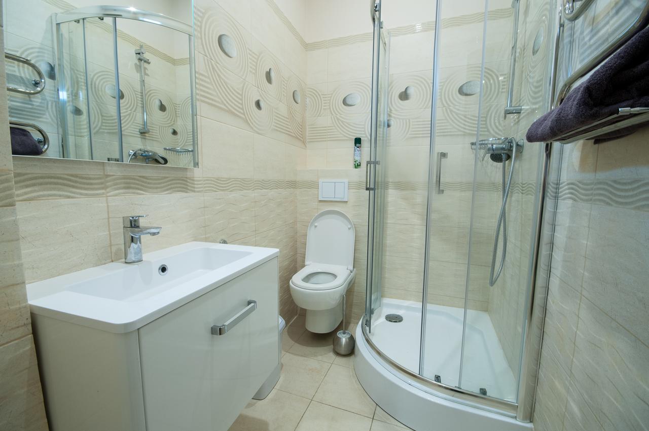 אוזהורוד Wonderful Flat On City Center מראה חיצוני תמונה